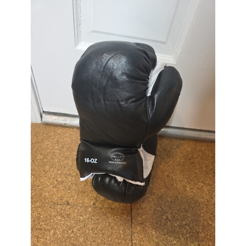 Defender USA 16-oz Black/White Boxing Gloves